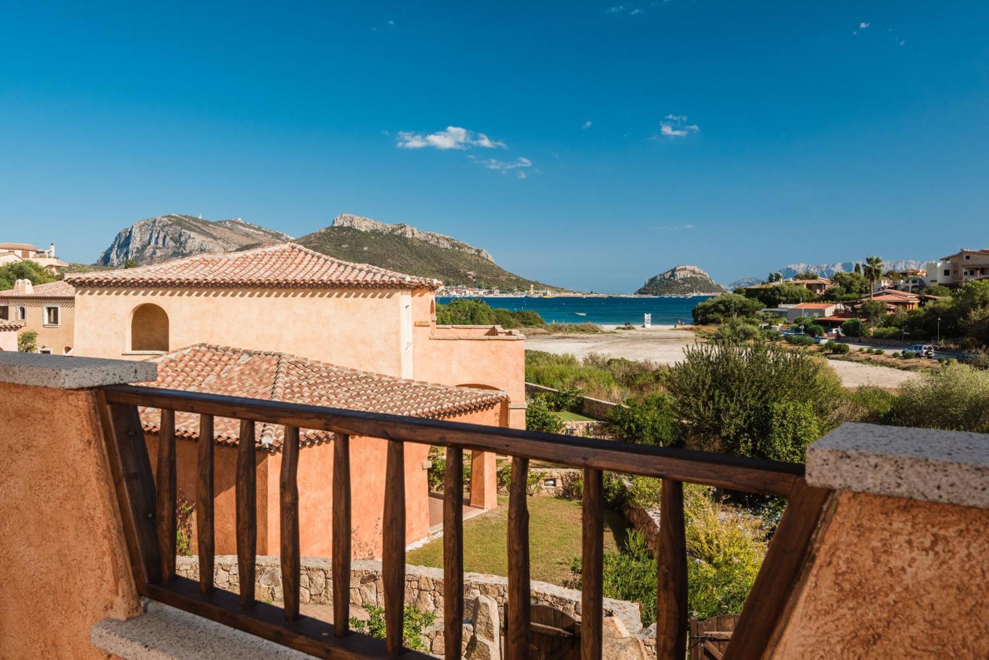 Villaggio Perlacea - Your House In Sardinia Golfo Aranci Eksteriør billede