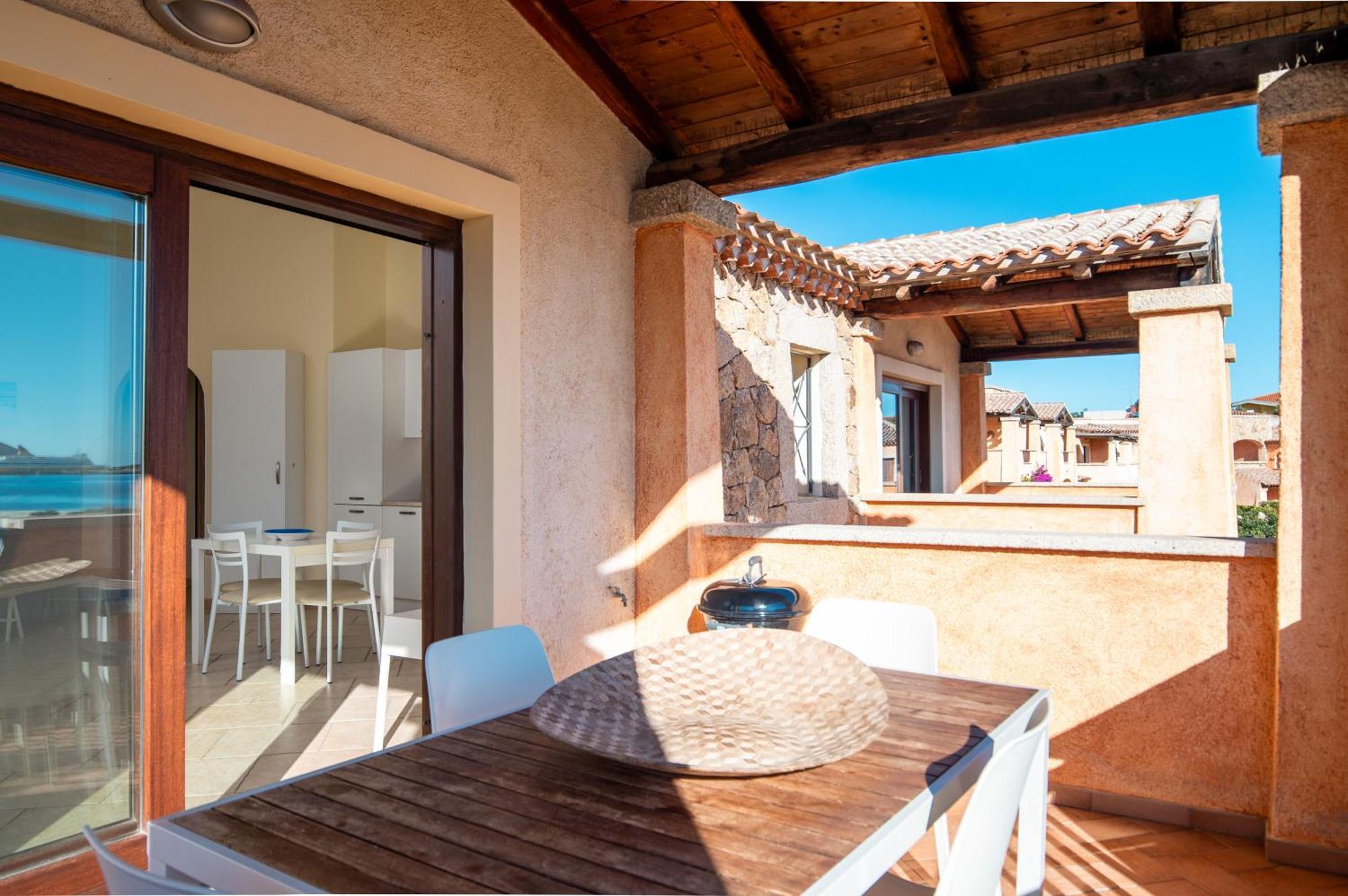Villaggio Perlacea - Your House In Sardinia Golfo Aranci Eksteriør billede