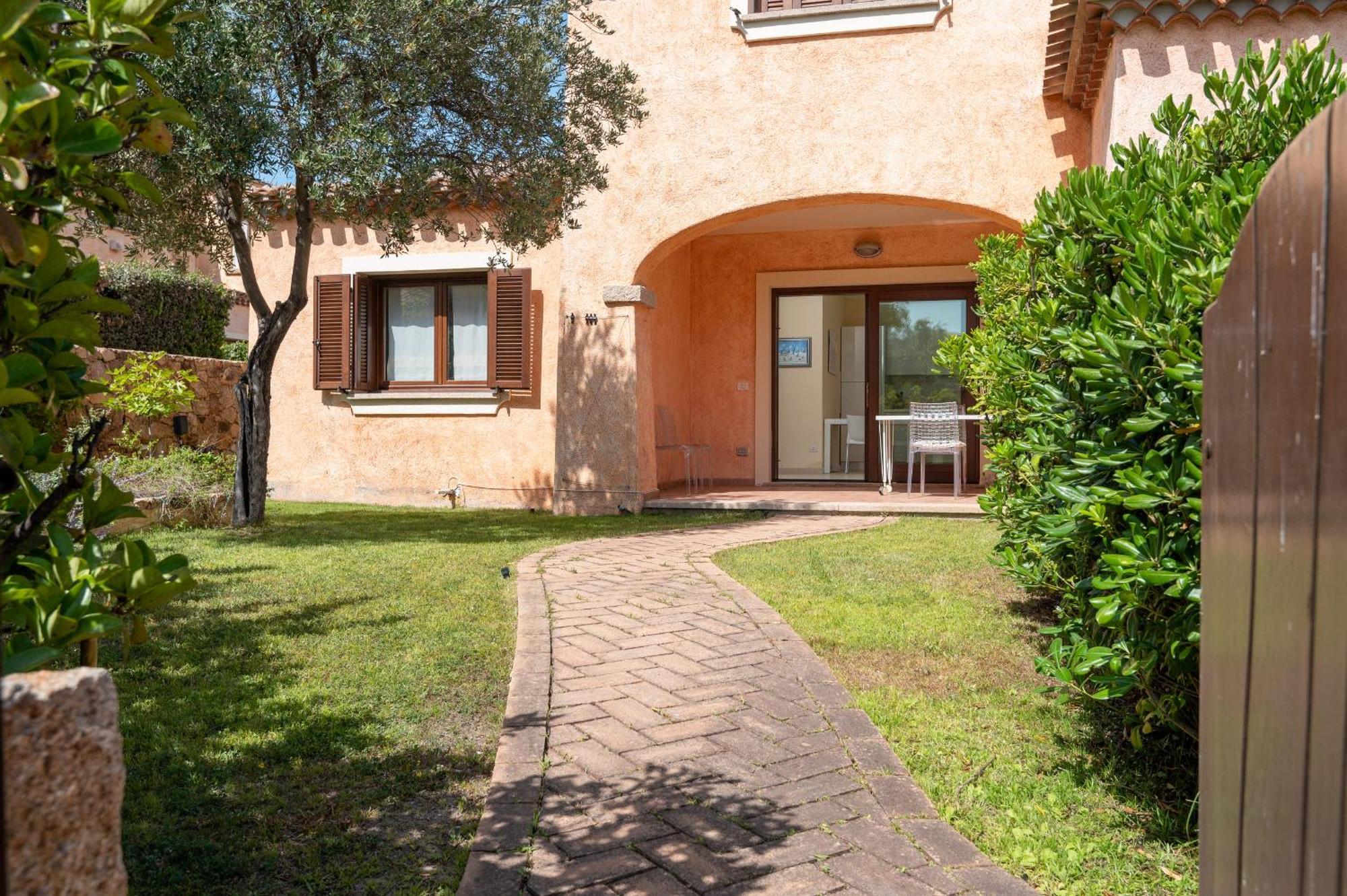 Villaggio Perlacea - Your House In Sardinia Golfo Aranci Eksteriør billede